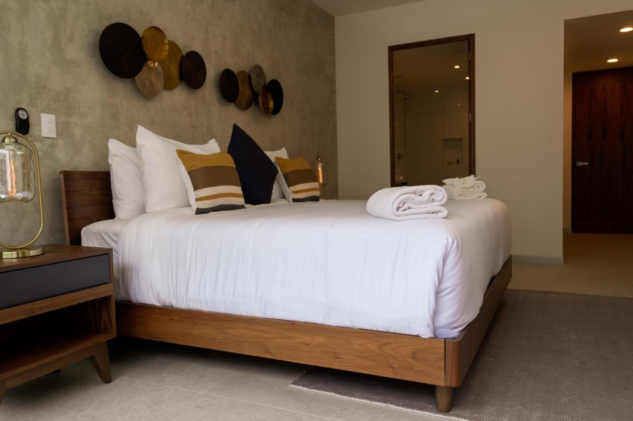 Fancy 3 Bedroom Apartments In Downtown Playa Rooftop Pool Gym Playa del Carmen Buitenkant foto